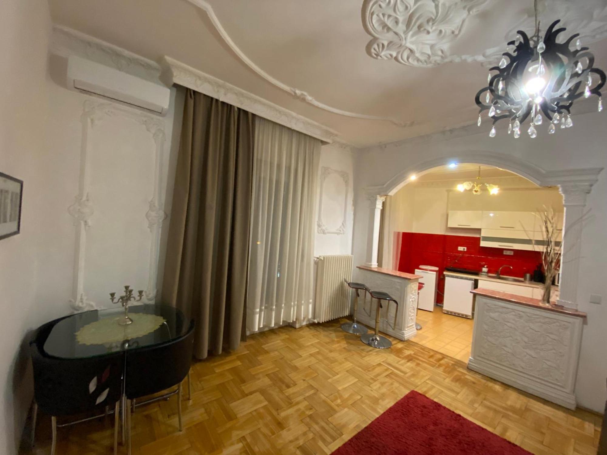 Apartment With Balcony And Ac Next To Danube بودابست المظهر الخارجي الصورة